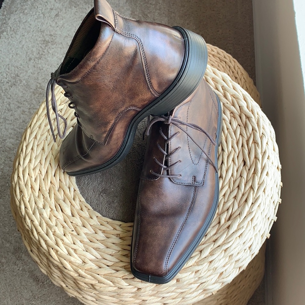 ECCO Men’s Minneapolis Chukka Boot